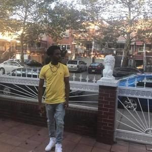 Meet your Posher, Jade